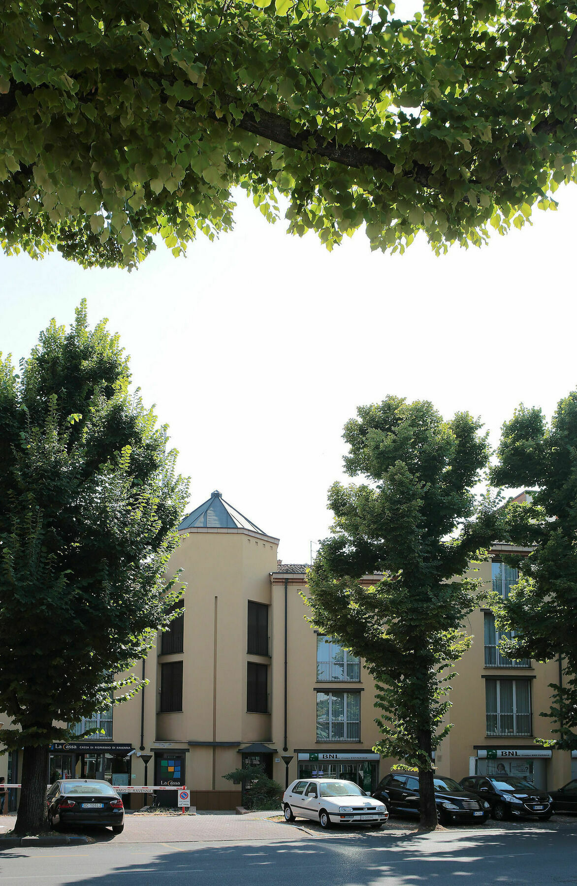 Aparthotel Residenza Le Cupole Parma Exterior foto